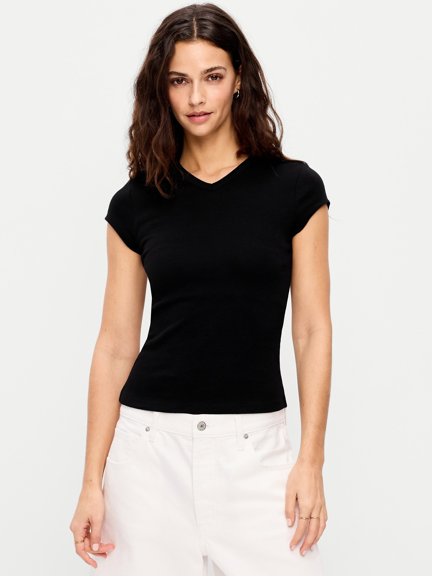 T-SHIRT AJUSTÉ À ENCOLURE HAUTE EN V