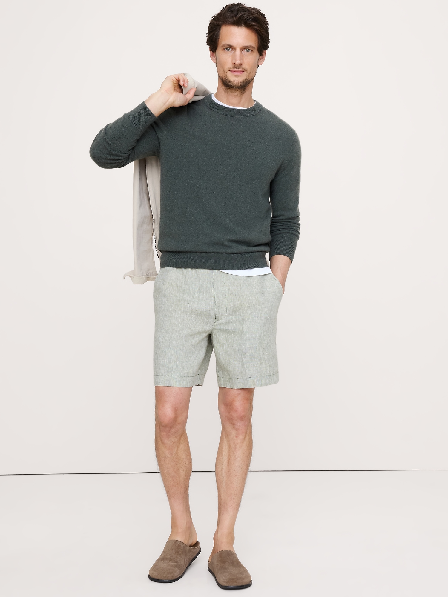 7" Linen Pull-On Short