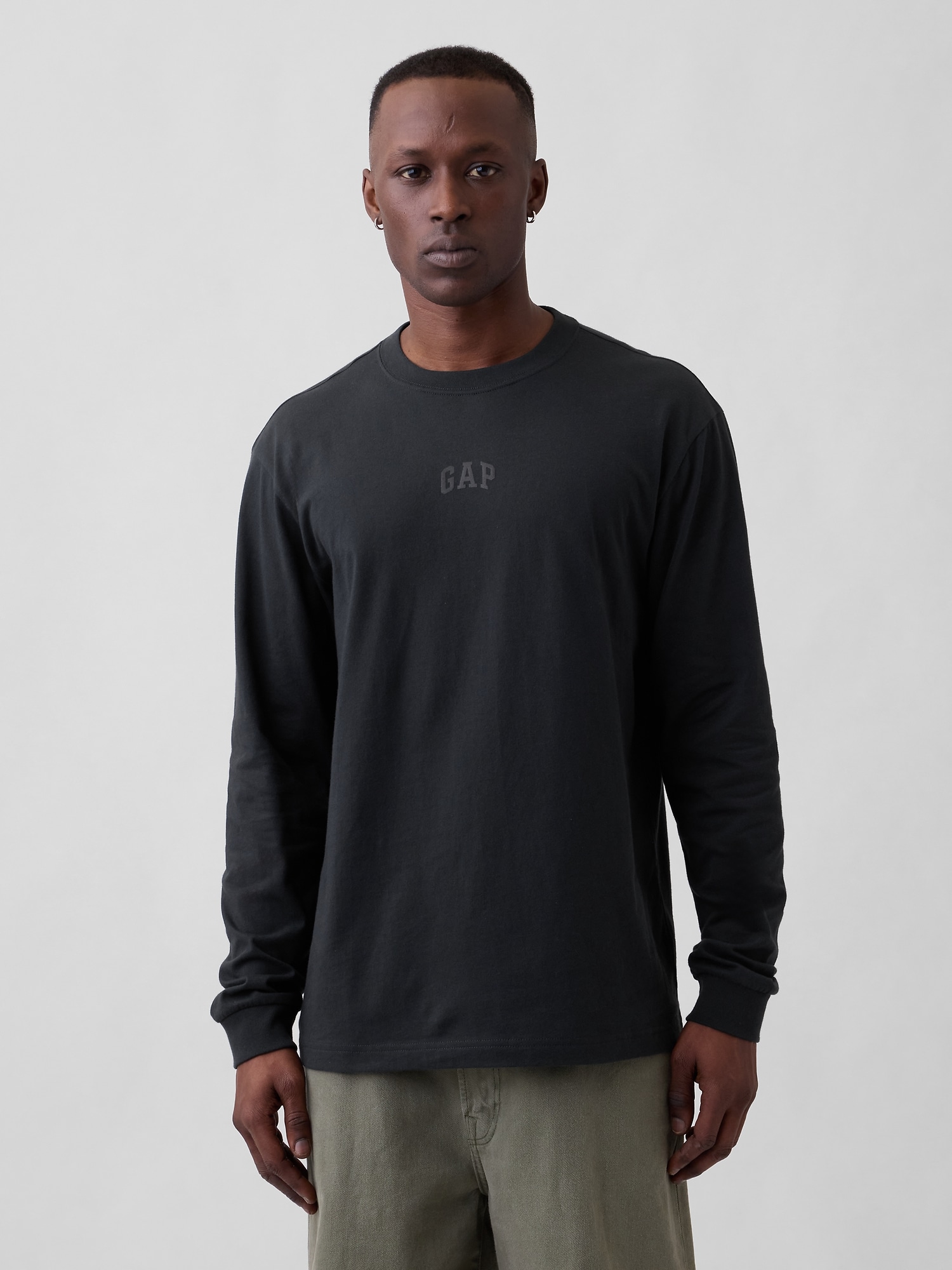 Everyday Soft Relaxed Gap Mini-Logo T-Shirt