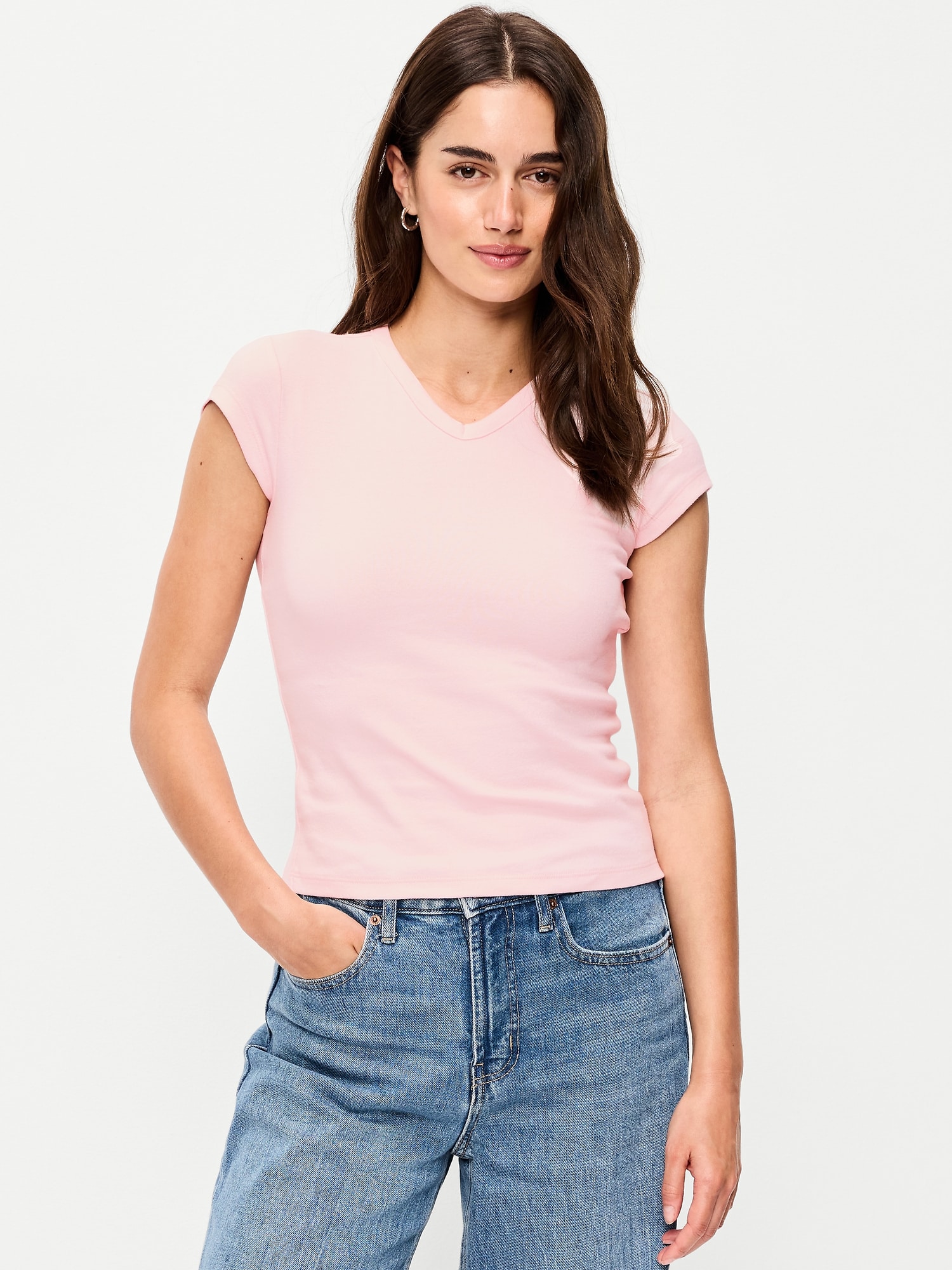 T-SHIRT AJUSTÉ À ENCOLURE HAUTE EN V