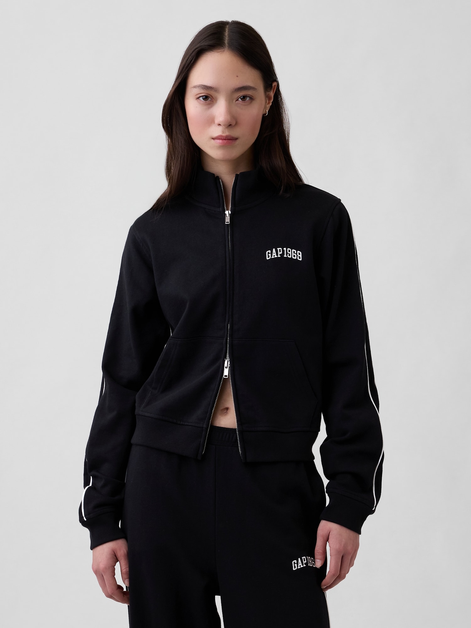 パーカー・プルオーバーパーカー (レディース) | Gap公式オンラインストア