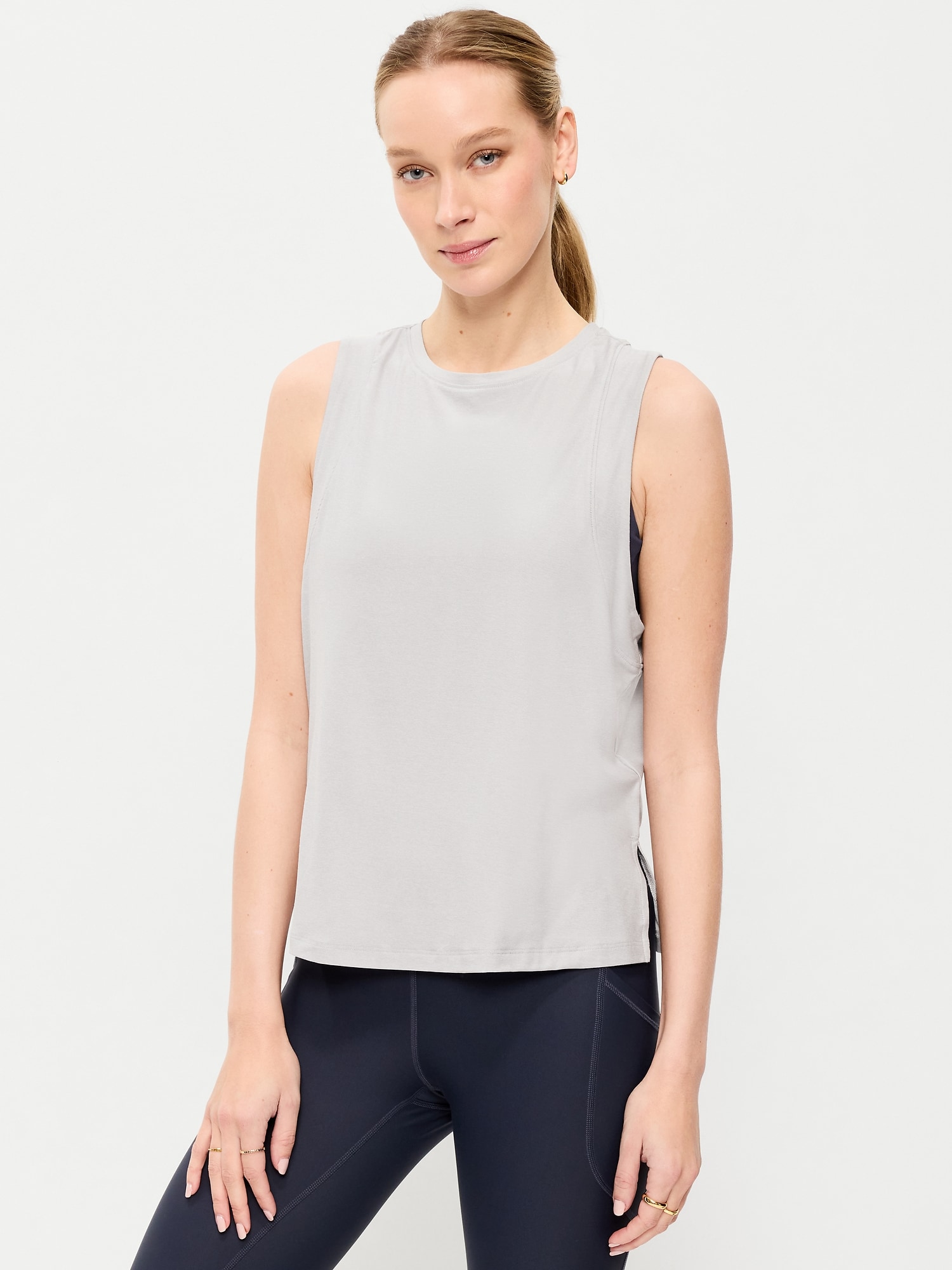 T-SHIRT DOUX NUAGE 94 À OURLET FENDU POUR FEMME
