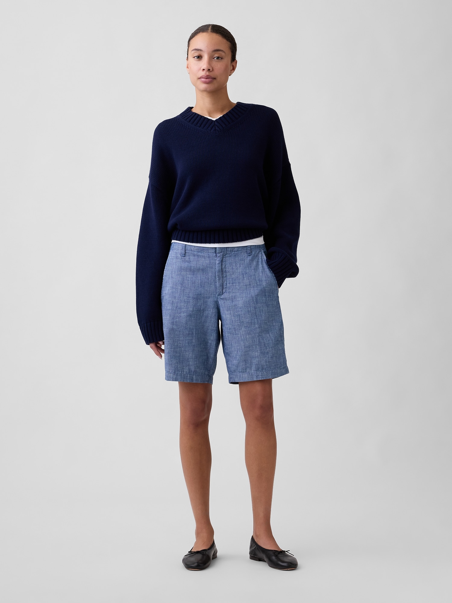9" Downtown Bermuda Shorts