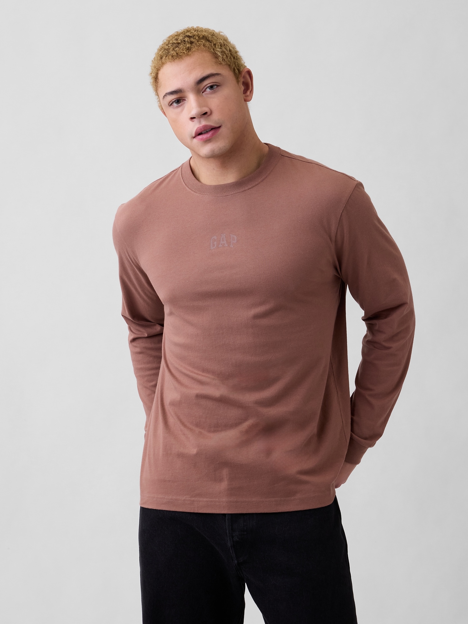 Everyday Soft Relaxed Gap Mini-Logo T-Shirt