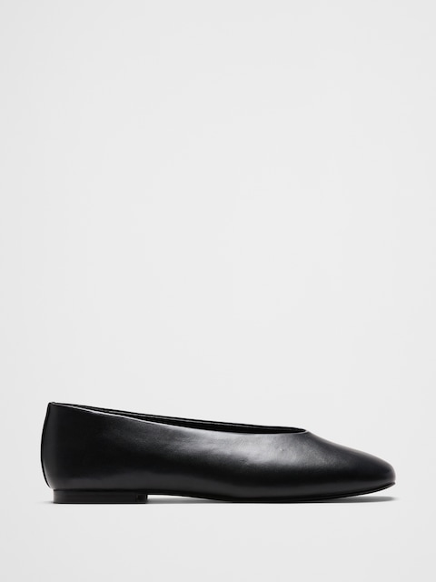 Ballet Flat