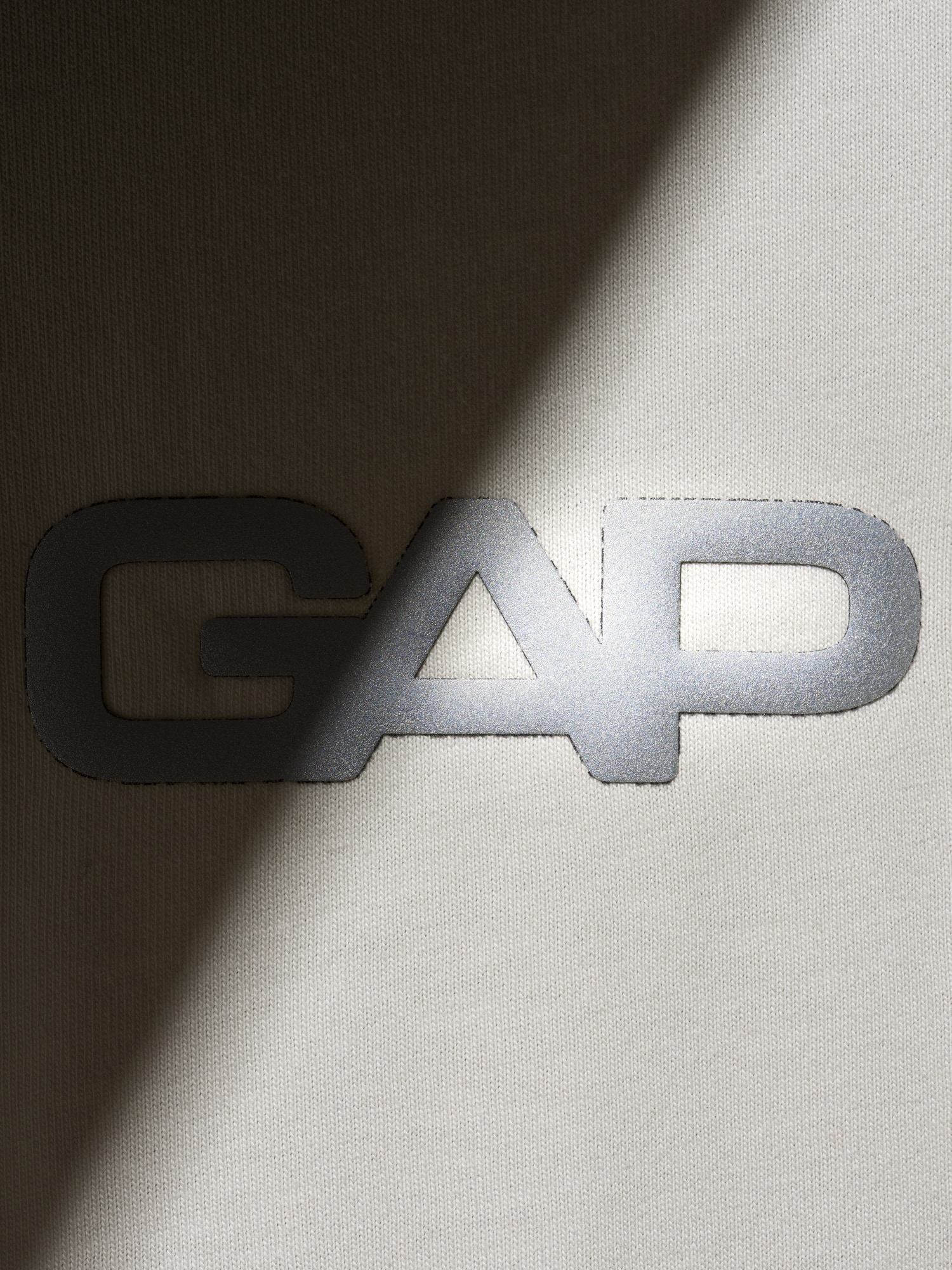 リラックスフィット GAPロゴ クロップドTシャツ-5