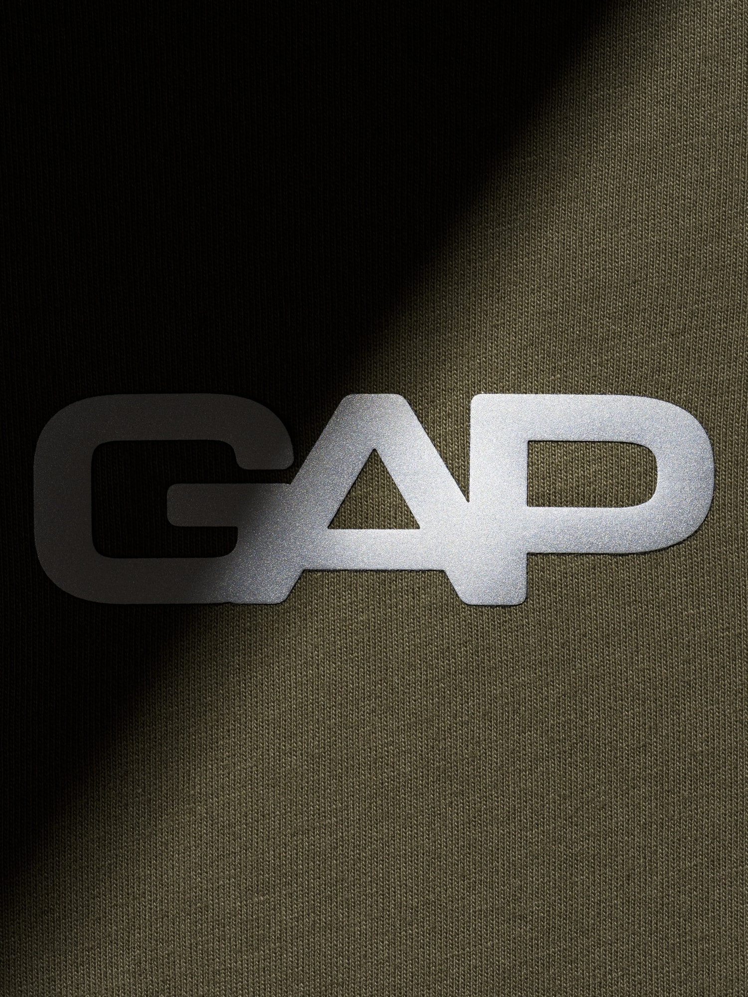 リラックスフィット GAPロゴ クロップドTシャツ-5