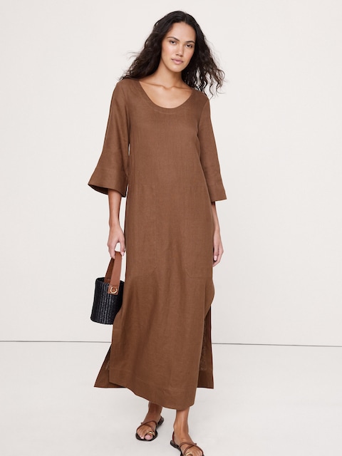 ROBE LONGUE EN LIN À ENCOLURE DÉGAGÉE