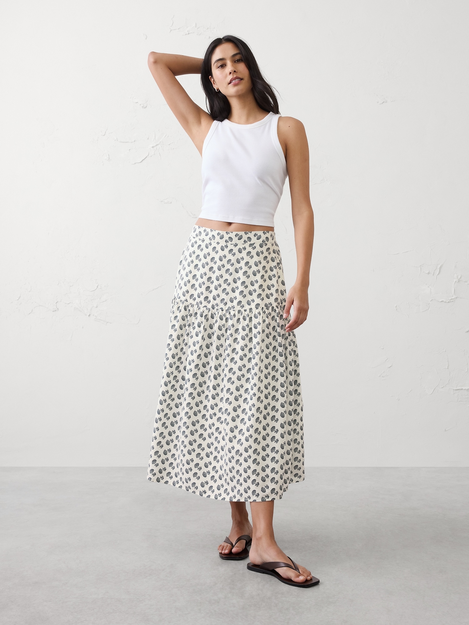 Linen-Blend Tiered Midi Skirt