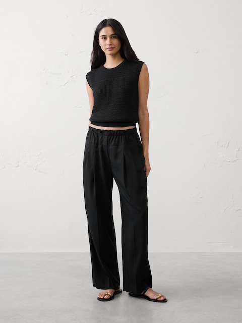 Straight-Leg Mid-Rise Tencel Pleated Pant