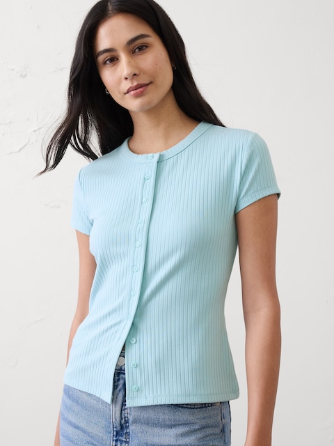 Ribbed Button Top