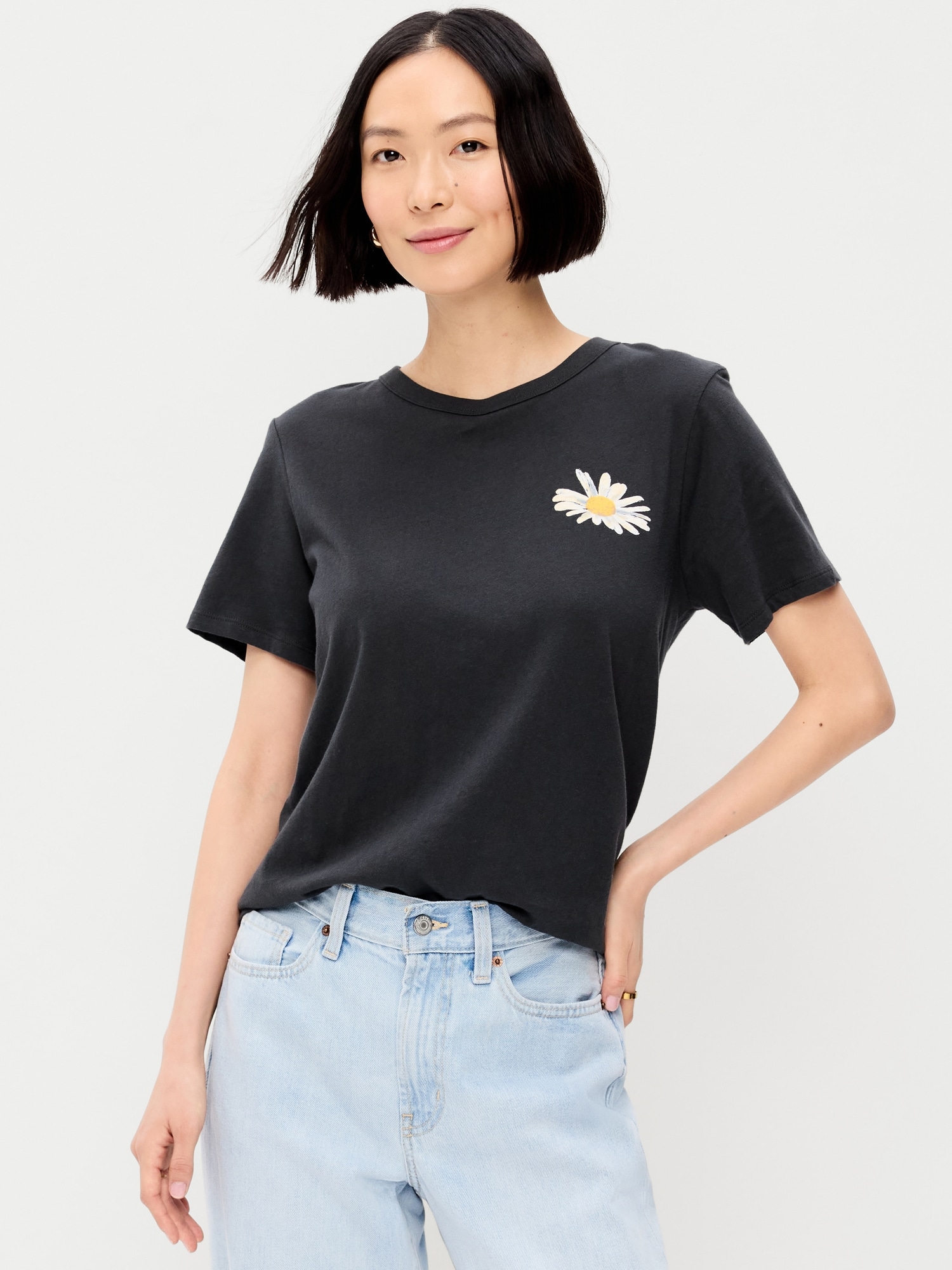 EveryWear Crew-Neck Graphic T-Shirt