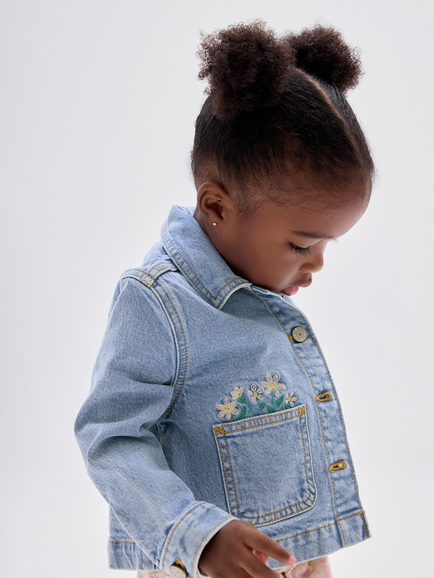 babyGap Embroidered Denim Jacket | Gap Factory