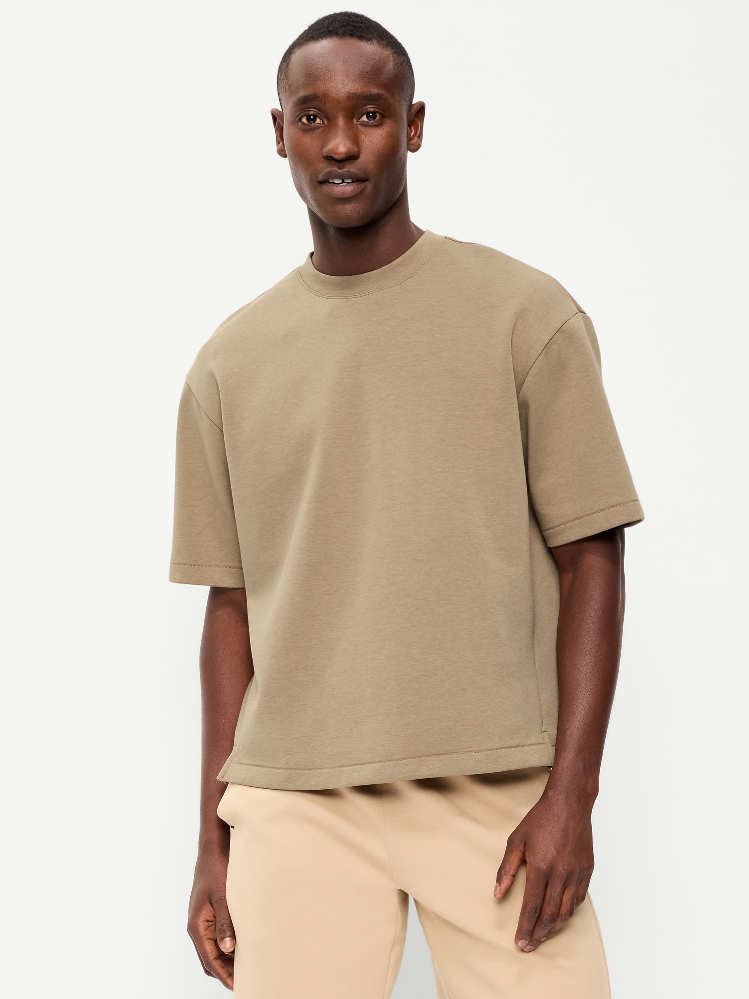 T-SHIRT EN MOLLETON DYNAMIQUE