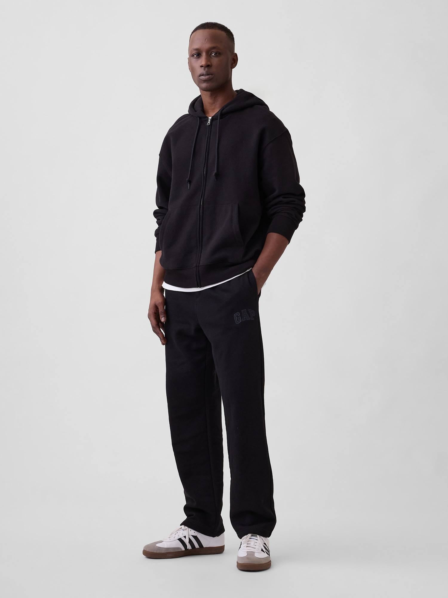 Gap Logo Straight-Leg Sweatpants