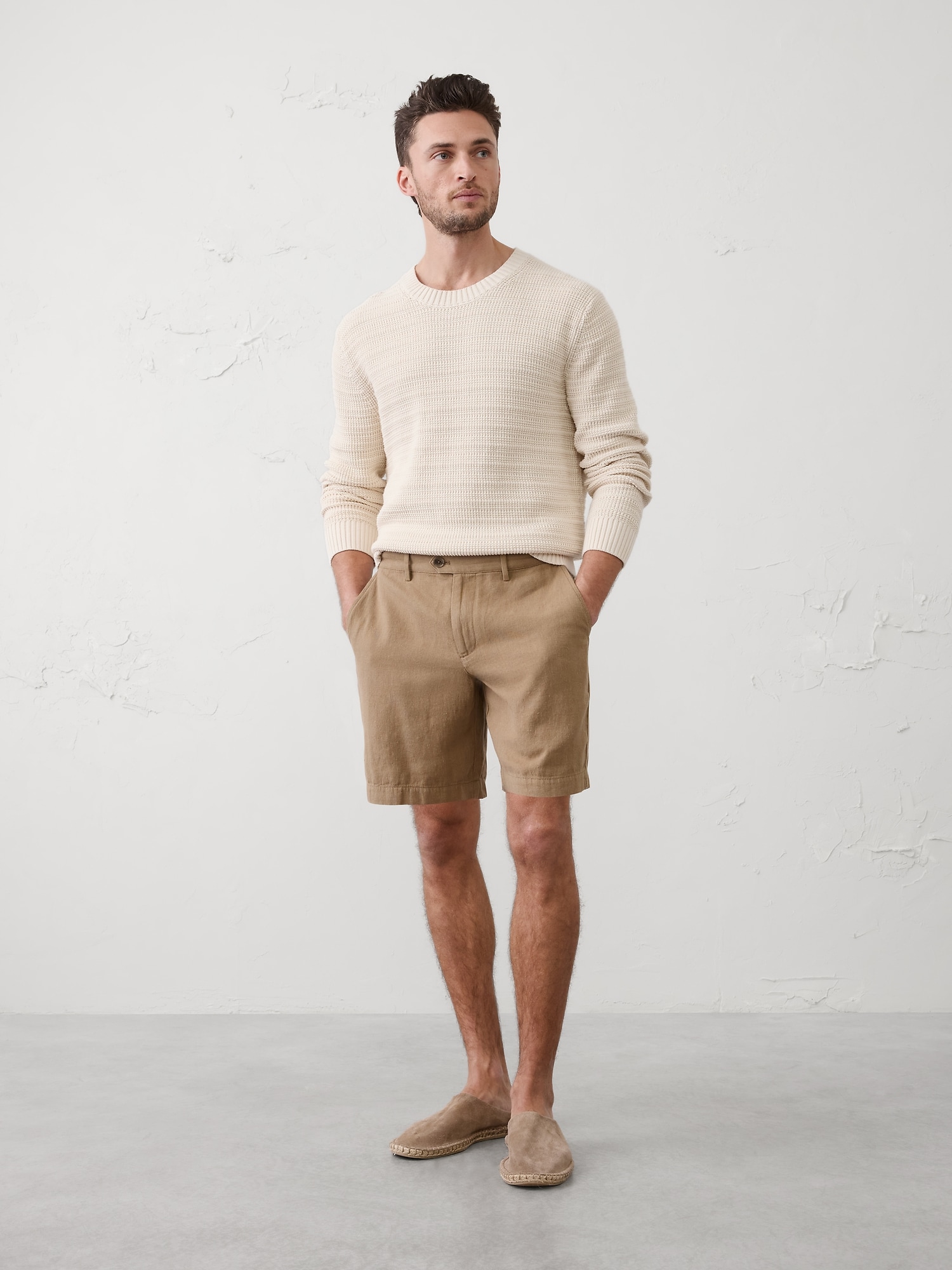 Slim-Fit 7" Linen-Blend Short