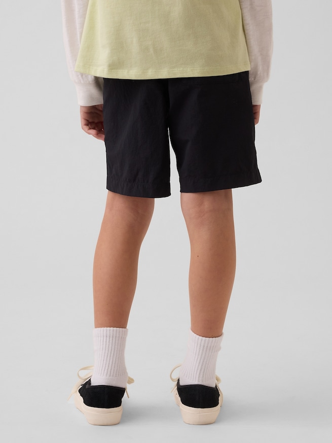 リサイクル100% リラックスフィット ナイロン プルオンショートパンツ (キッズ)-3