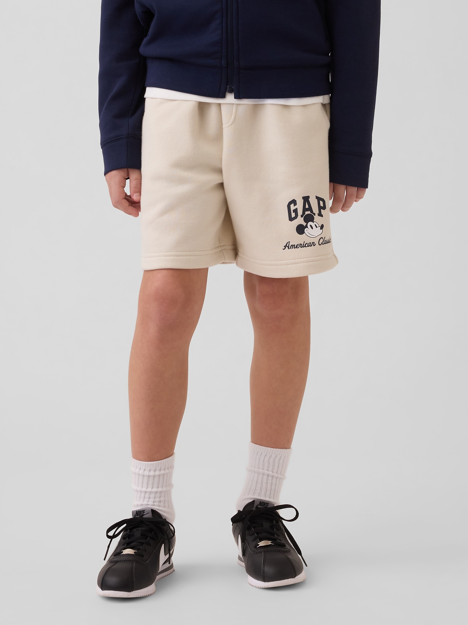 GapKids &times; ディズニー ミッキーマウス リラックスフィット GAPロゴ プルオンショートパンツ-2