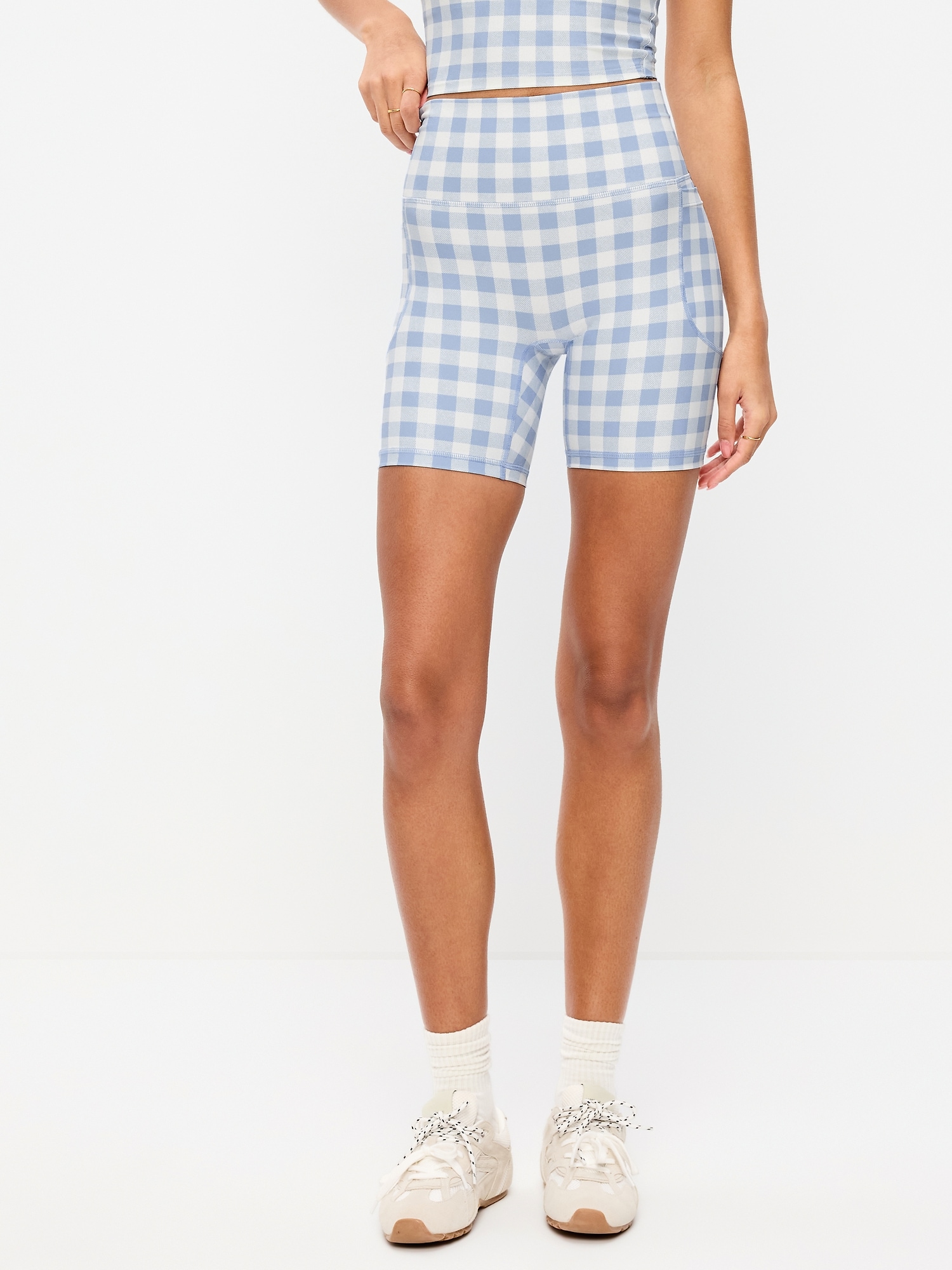 Extra-High Waisted PowerSoft Boundless Pocket Biker Shorts-- 6-inch inseam - No Front Seam