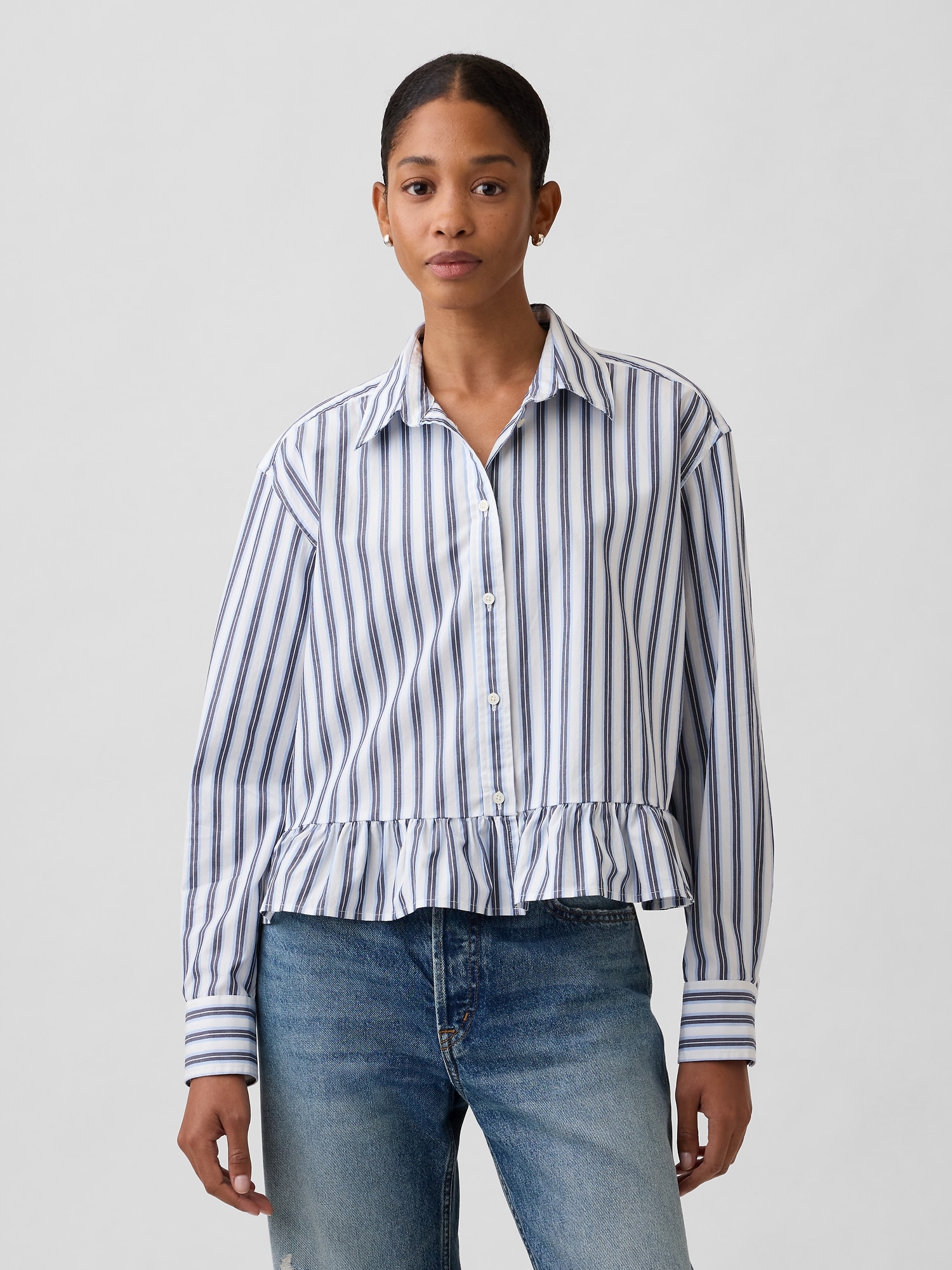 Relaxed Cropped Ruffle Shirt