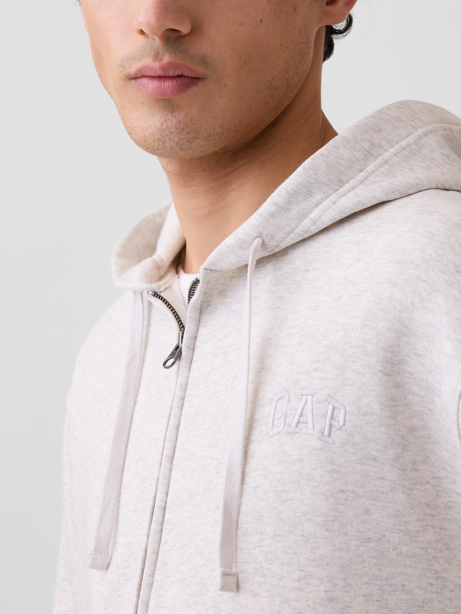 リラックスフィット GAPロゴ ジップアップパーカー-3