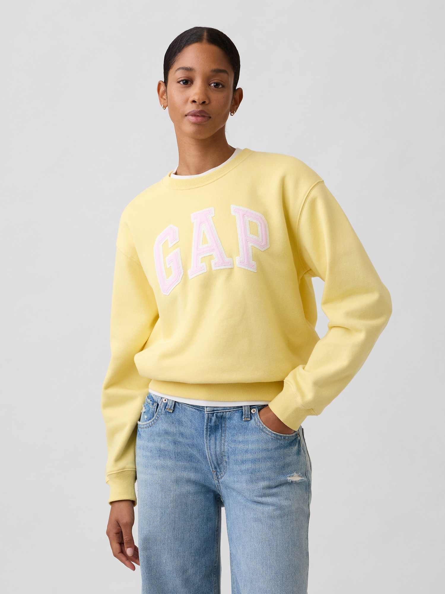 Gap logo sweatshirt