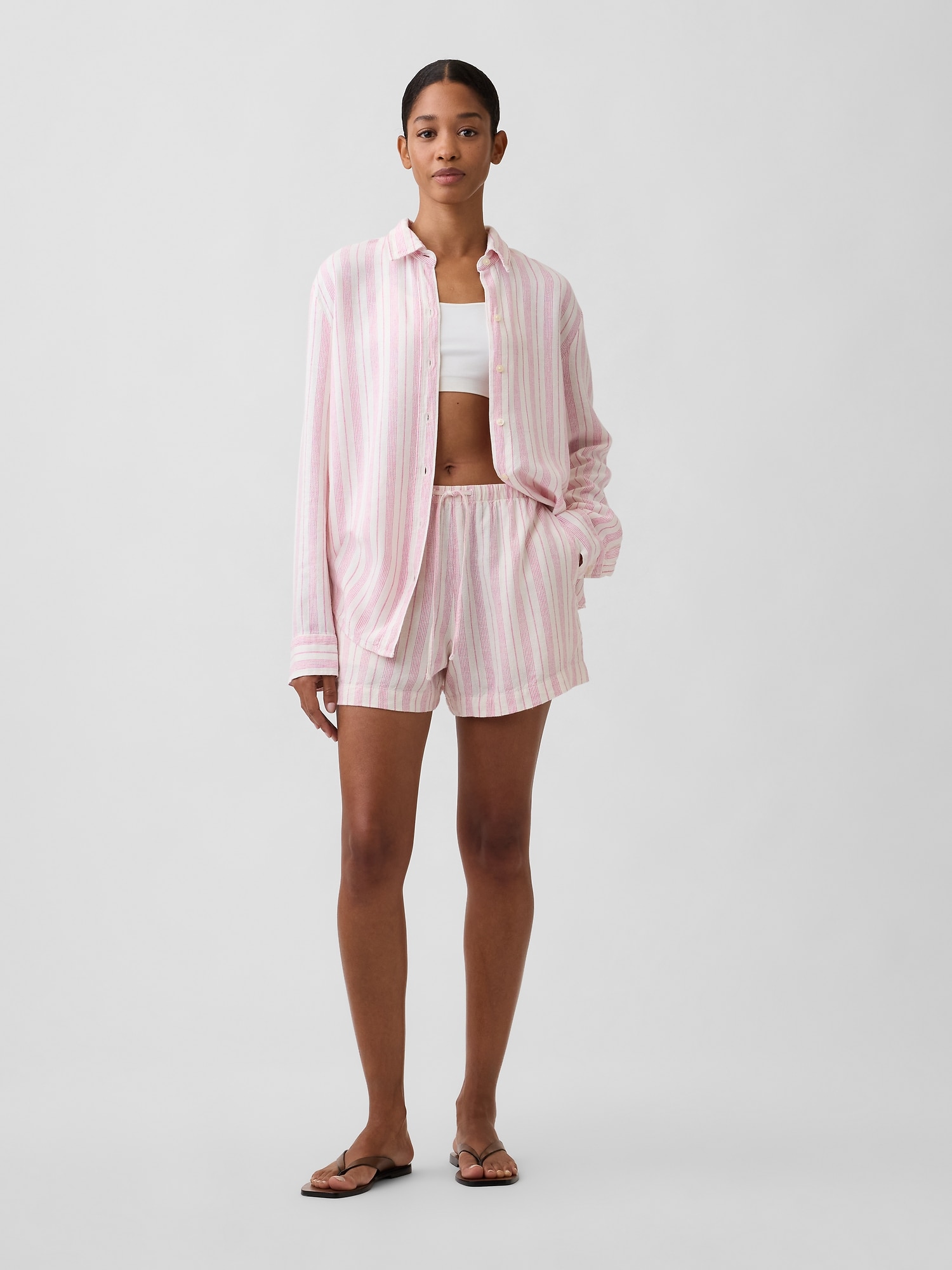 4" High Rise Pull-On Linen-Blend Shorts