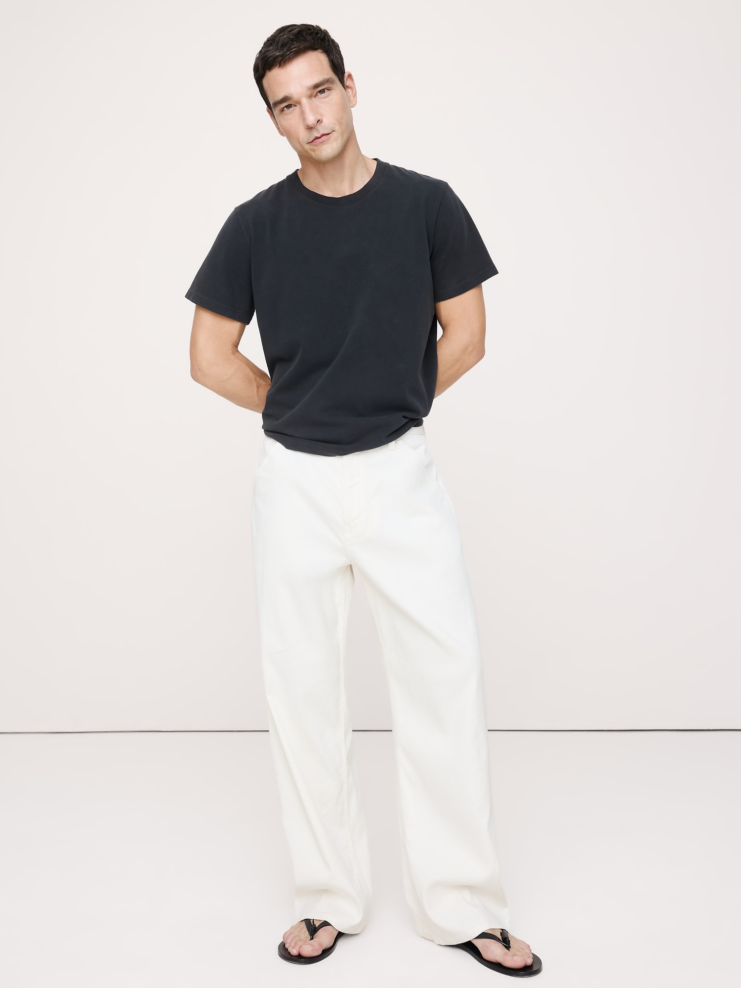 T-SHIRT RAS DU COU EN COTON SUÉDÉ