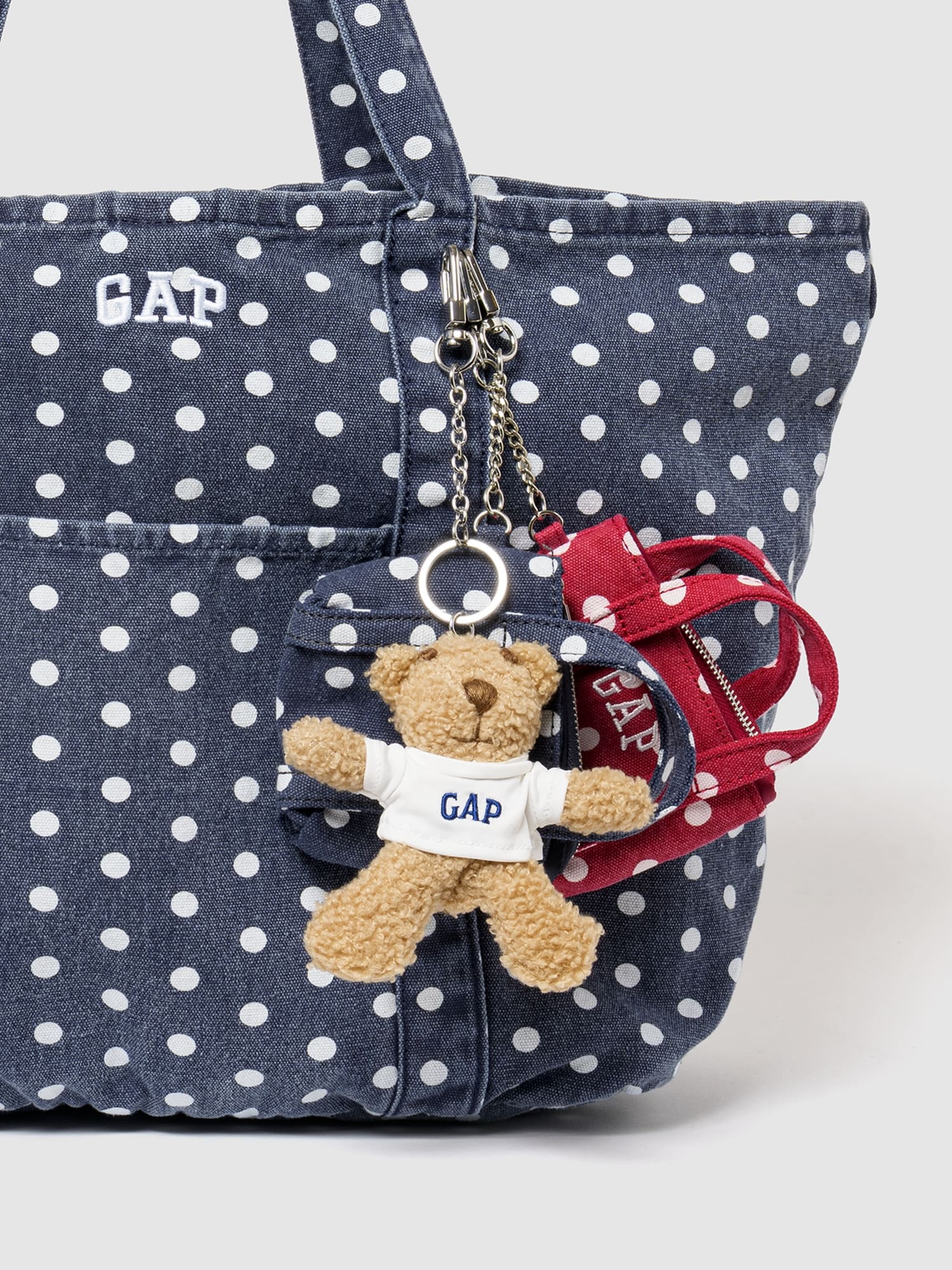 GAPロゴ トート キーホルダー・バッグチャーム-3