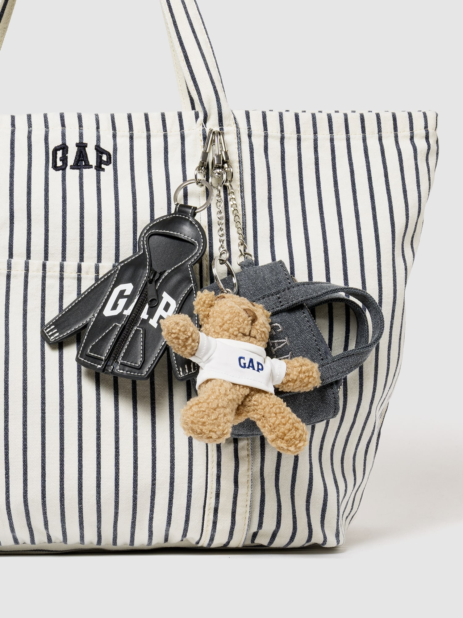 GAPロゴ パーカー キーホルダー・バッグチャーム-3