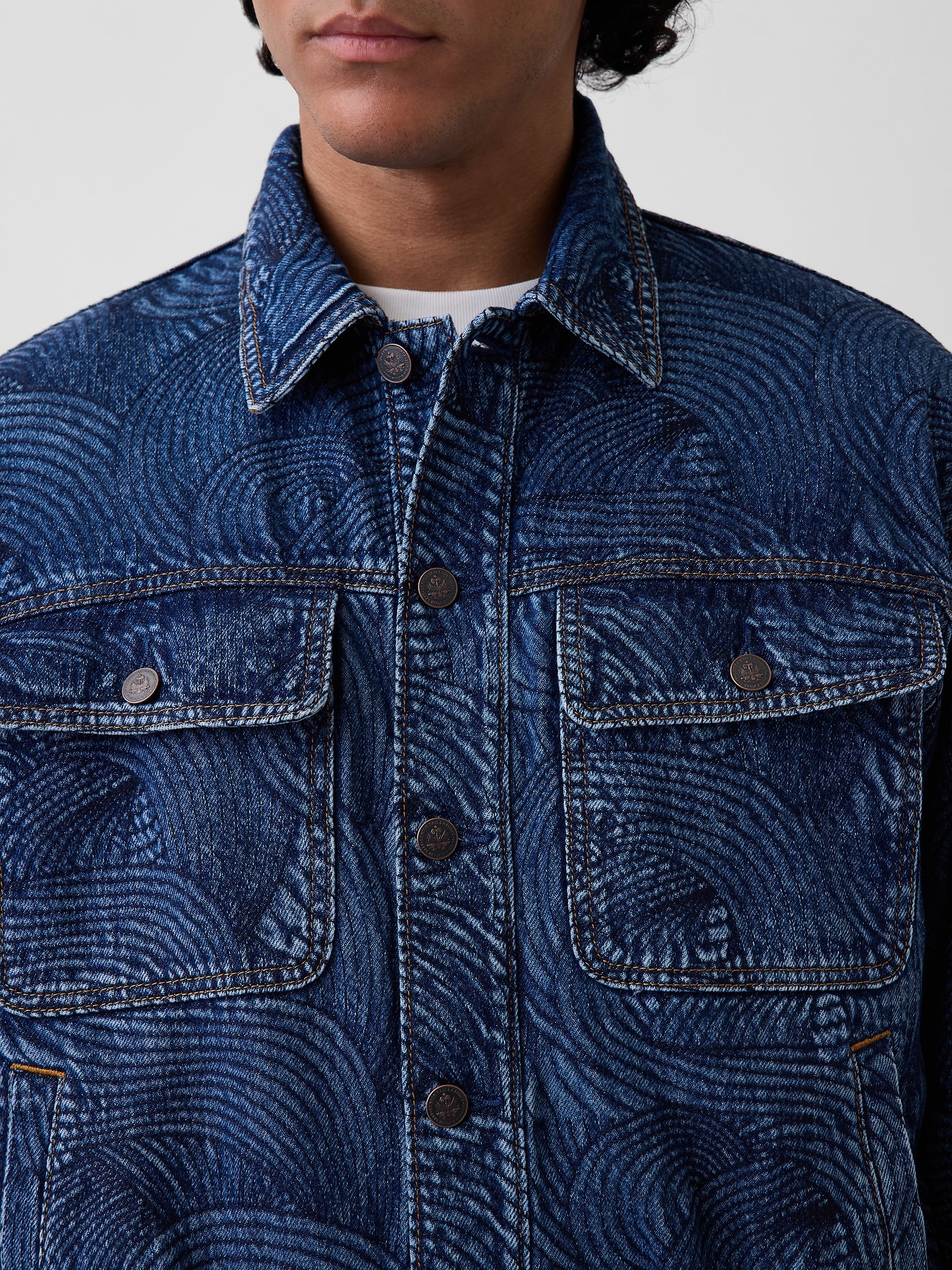 Gap × HFR 刺しゅう デニムボンバージャケット by Daveed Baptiste