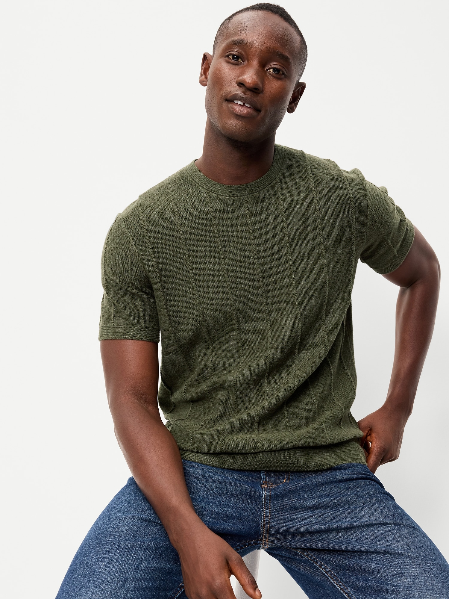 T-SHIRT EN TRICOT DÉCONTRACTÉ