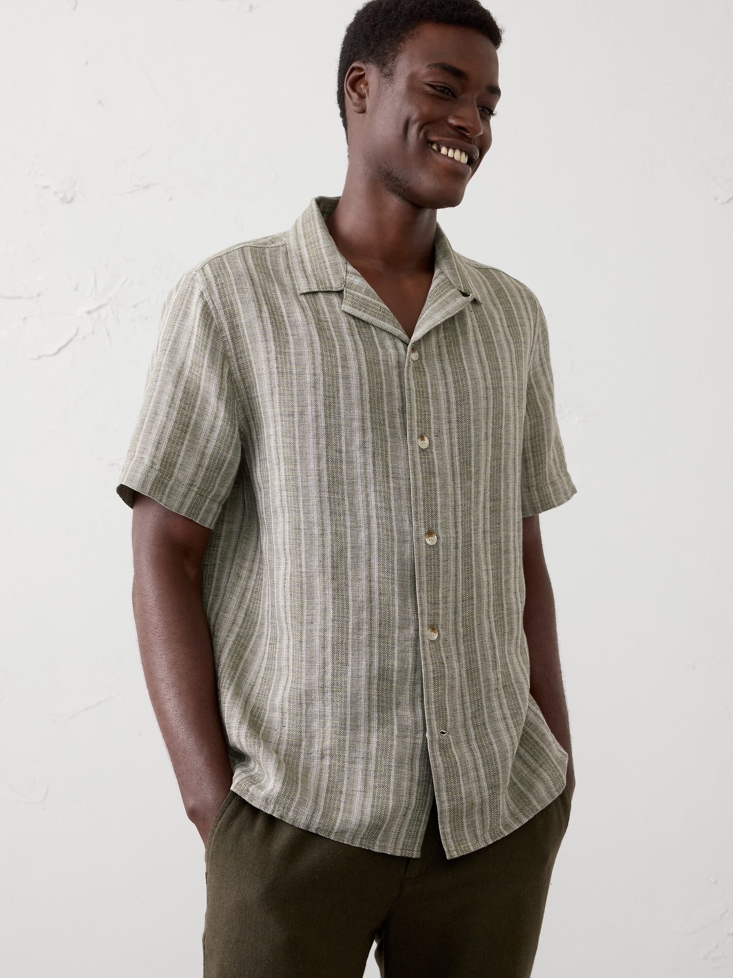 Standard-Fit Textured Resort Shirt