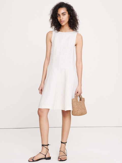 ROBE COURTE EN LIN À EMPIÈCEMENT