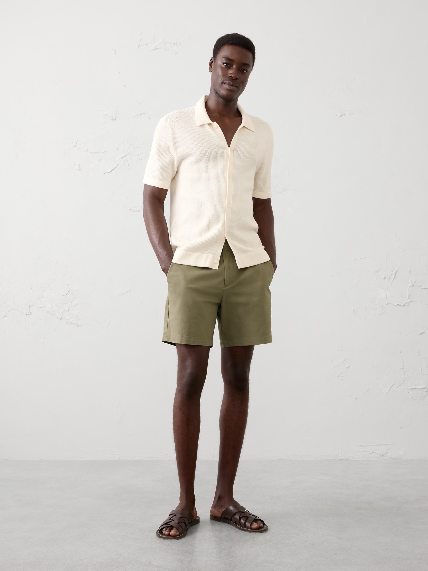 Slim-Fit 7" Lived-In Short