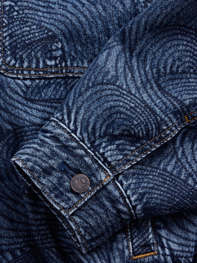 Gap &times; HFR 刺しゅう デニムボンバージャケット by Daveed Baptiste-5