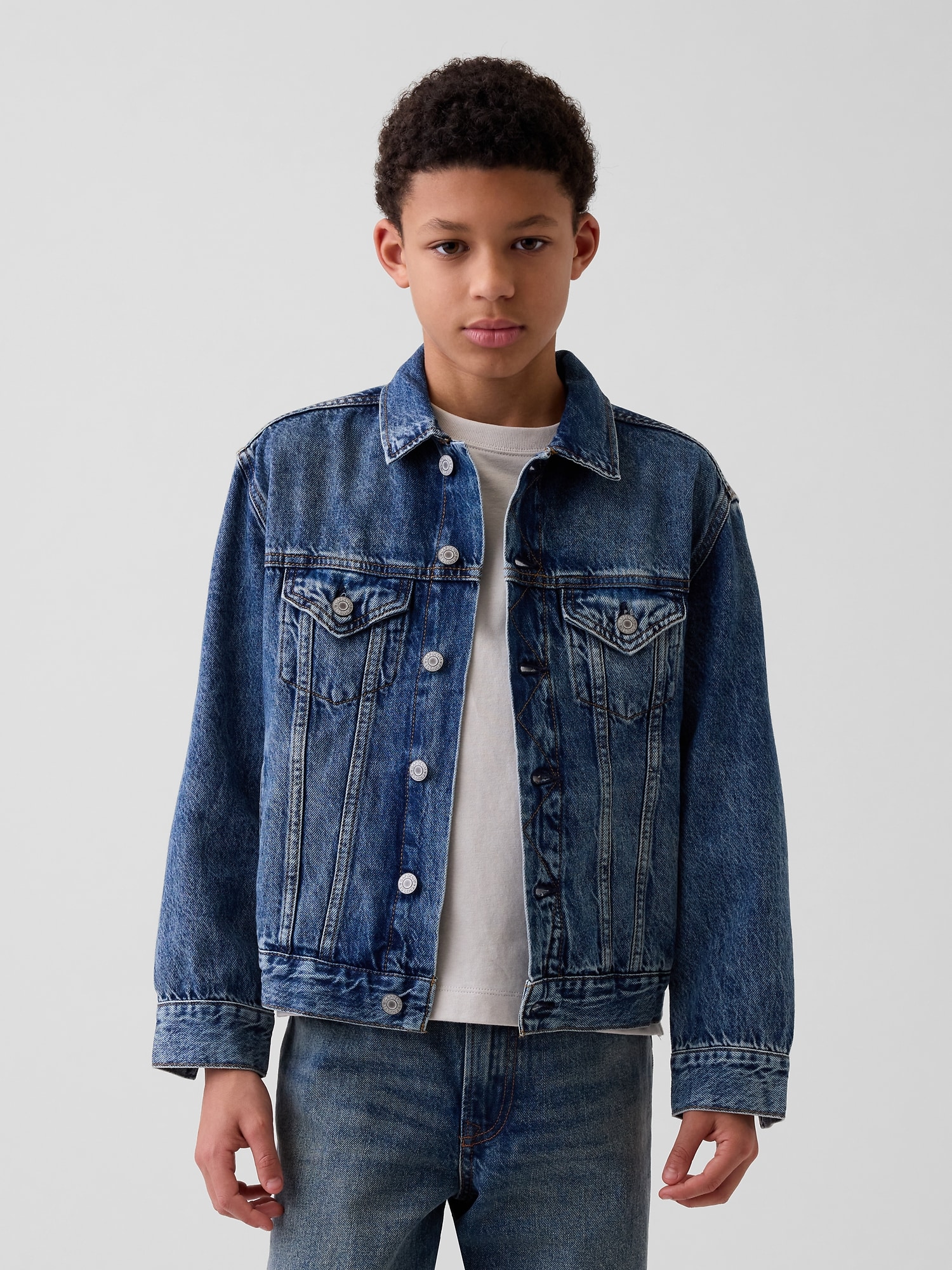 VESTE EN DENIM EMBLÉMATIQUE POUR ENFANT