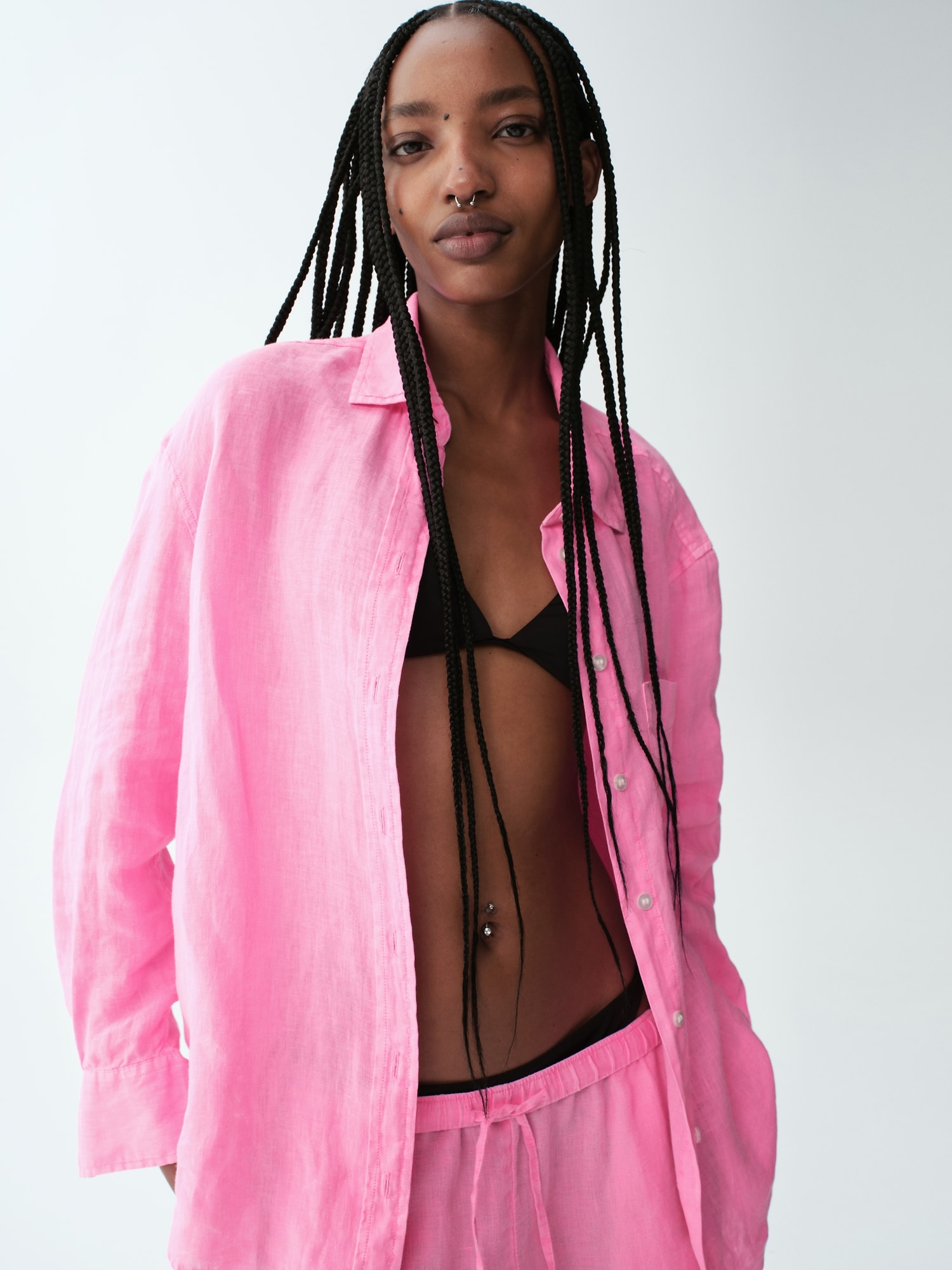 Gap公式オンラインストア | リネン100％ オーバーサイズシャツ