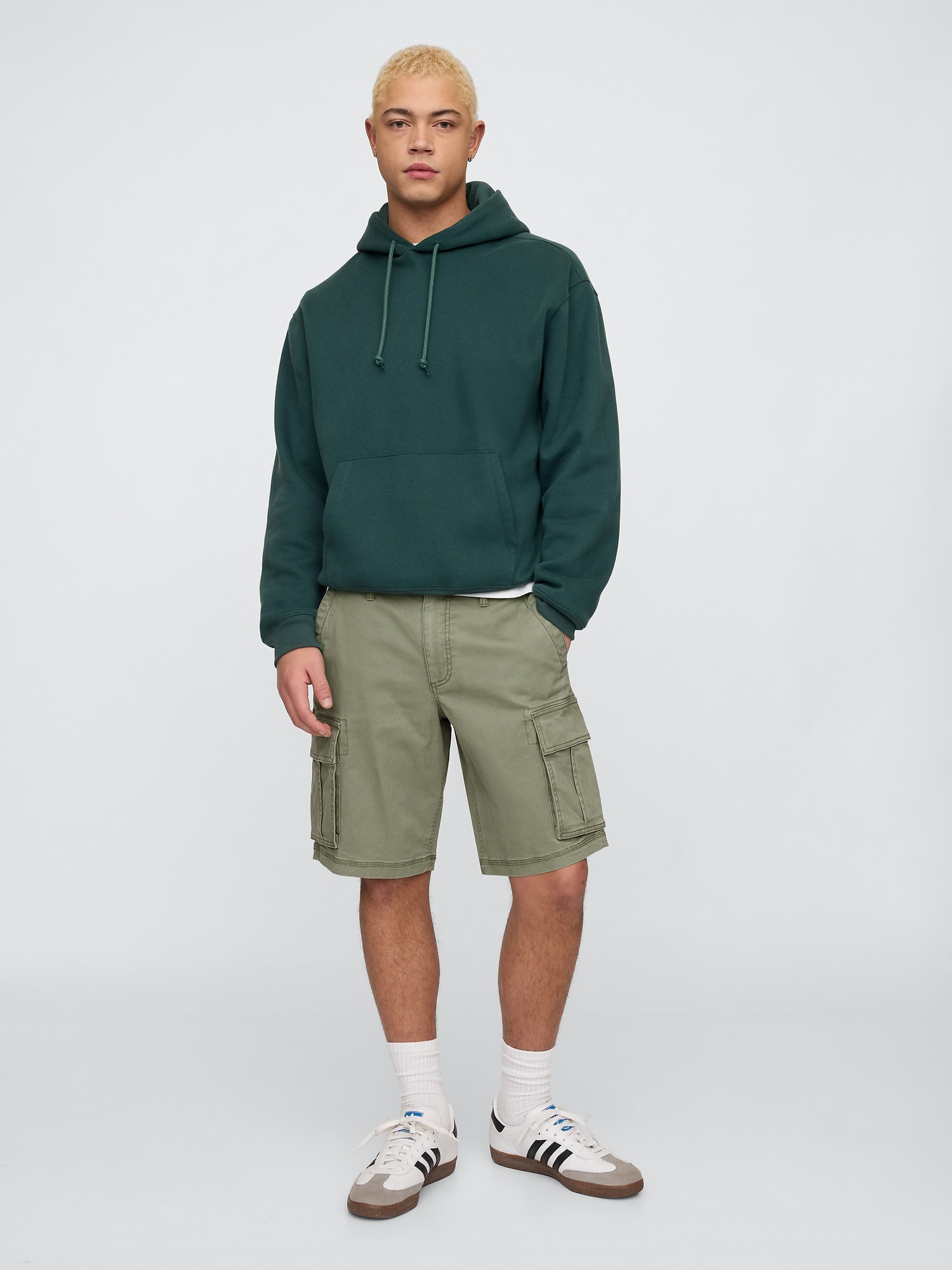 11" essential cargo shorts