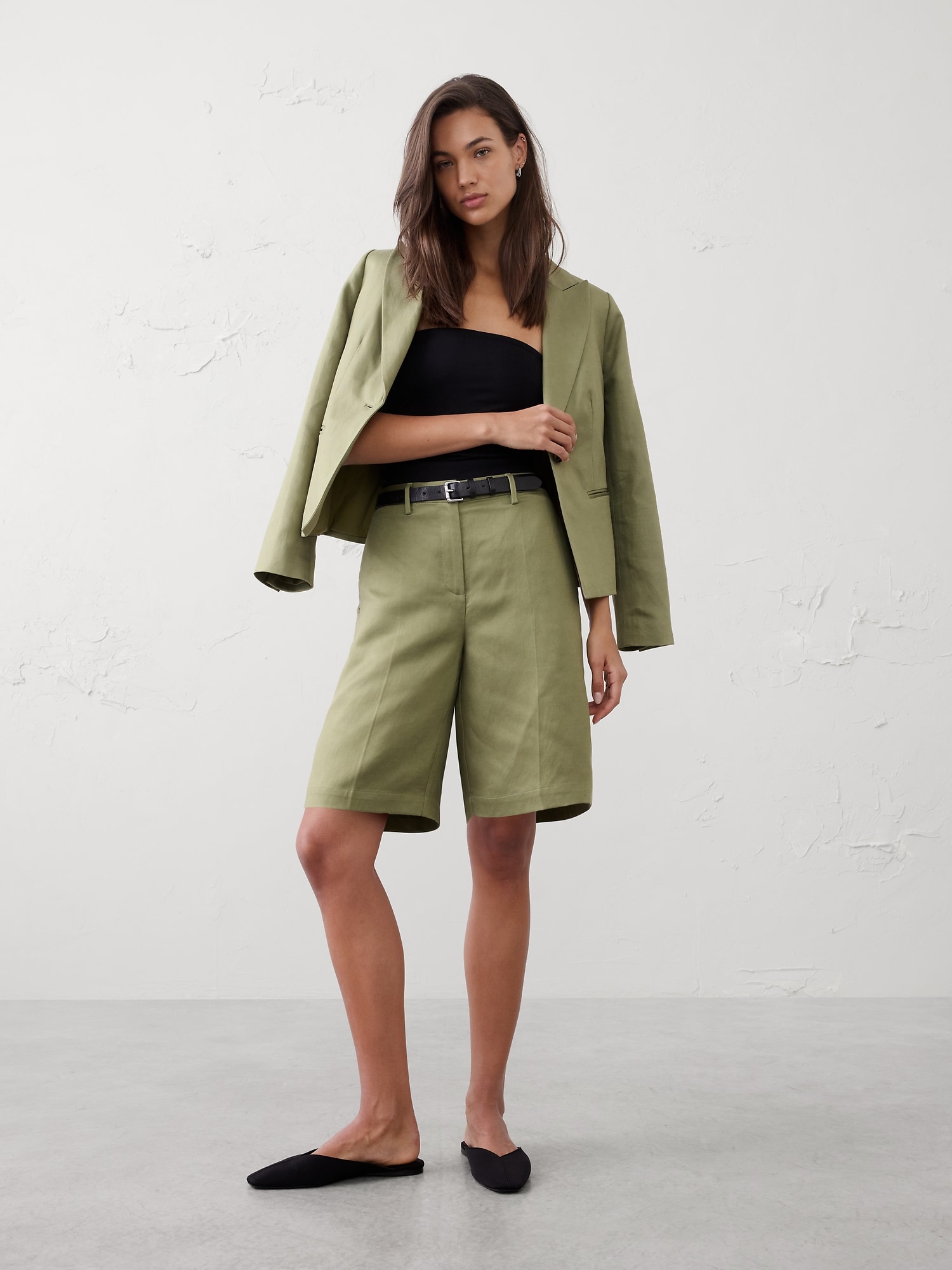 Linen-Tencel High-Rise Bermuda Short