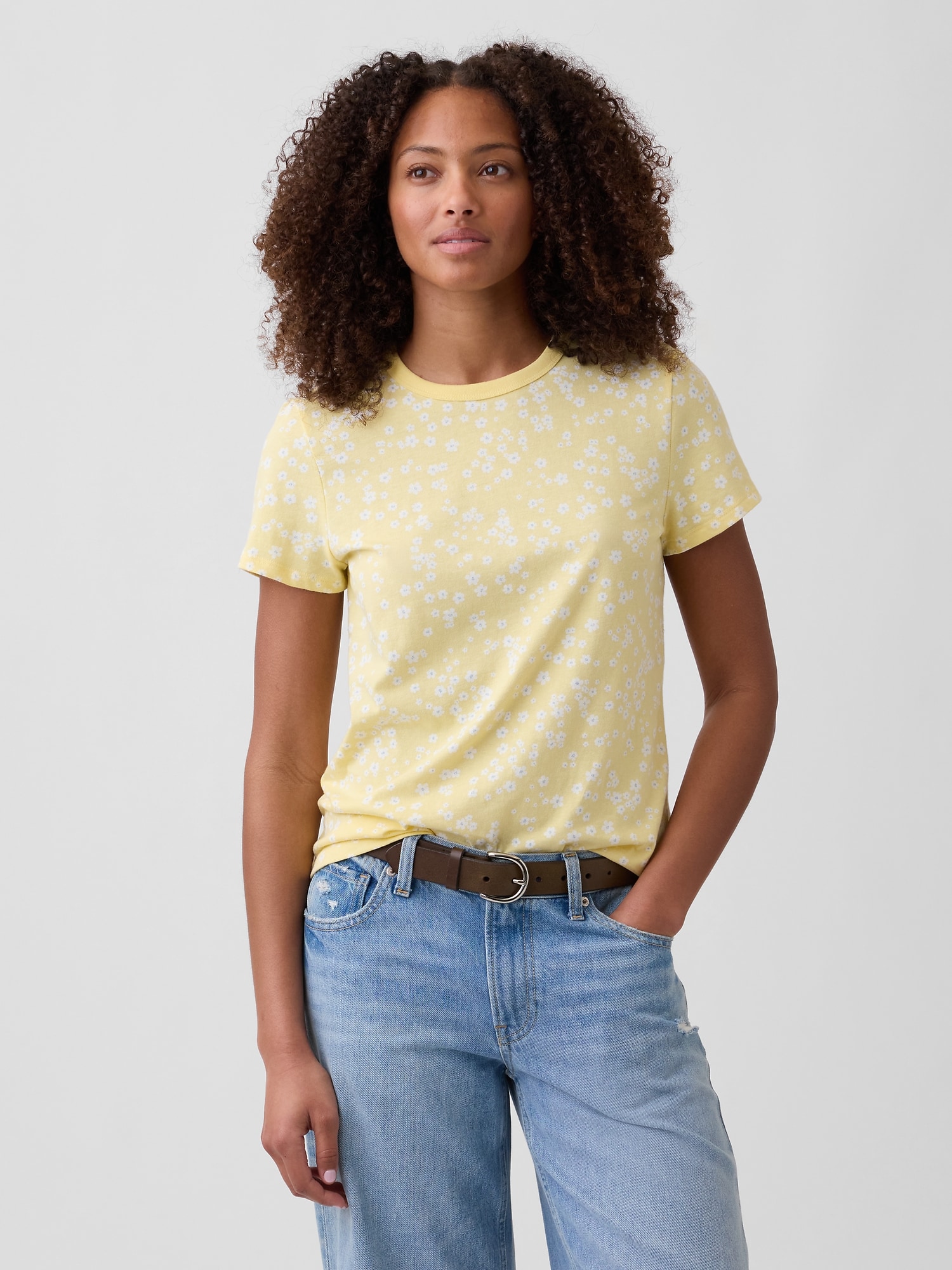 Favorite print v-neck t-shirt