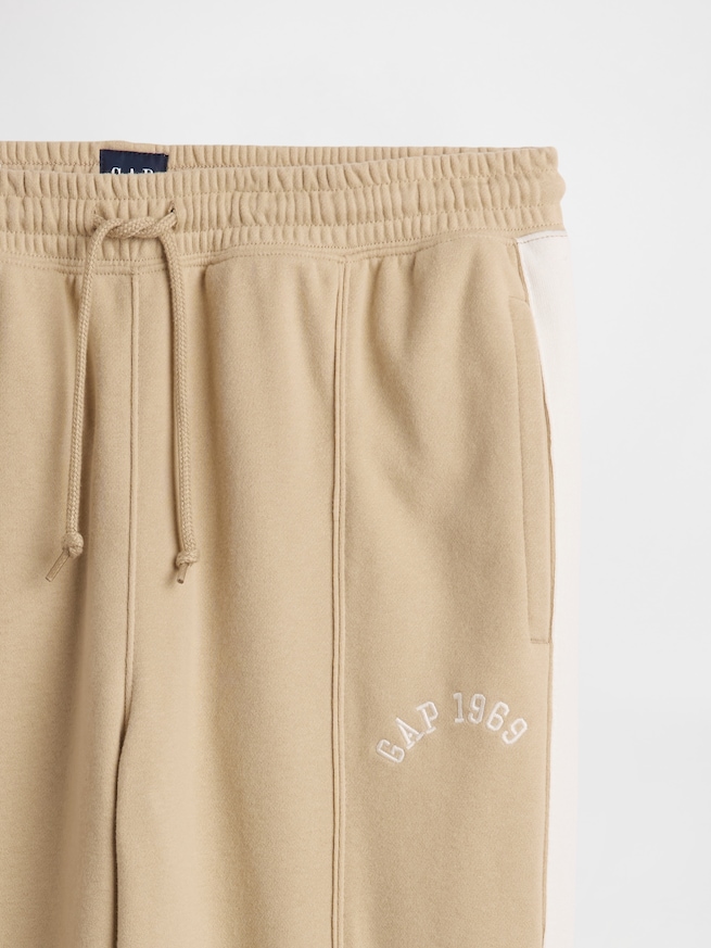 ヴィンテージソフト リラックスフィット 1969GAPロゴ トラックパンツ-4