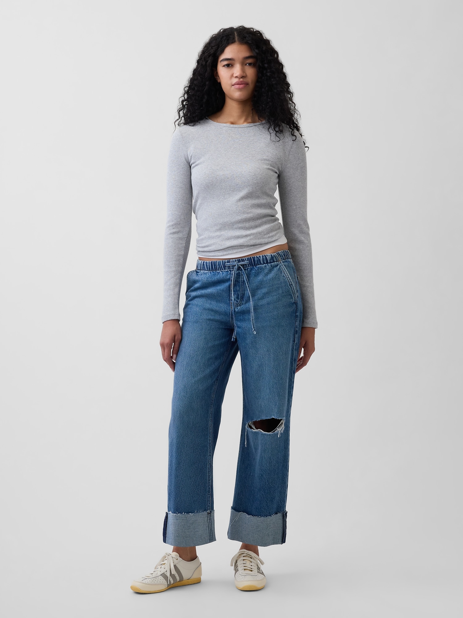 Low Rise '90s Loose Easy Crop Jeans