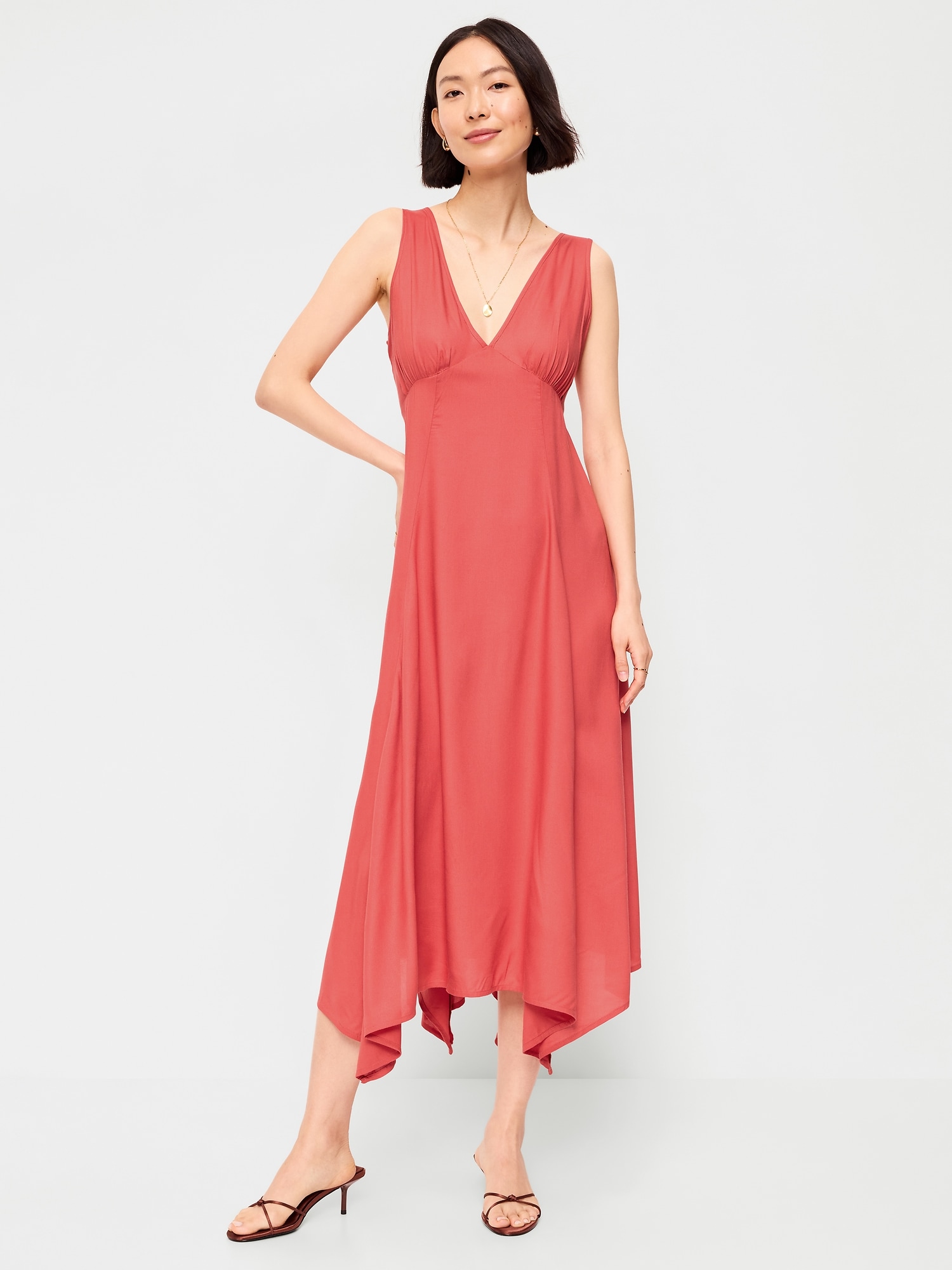 ROBE MI-LONGUE À OURLET MOUCHOIR