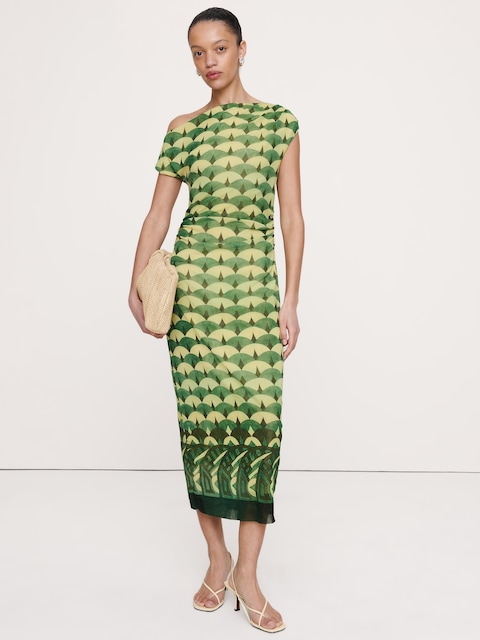 ROBE LONGUE À MAILLES ET ÉPAULES DÉNUDÉES