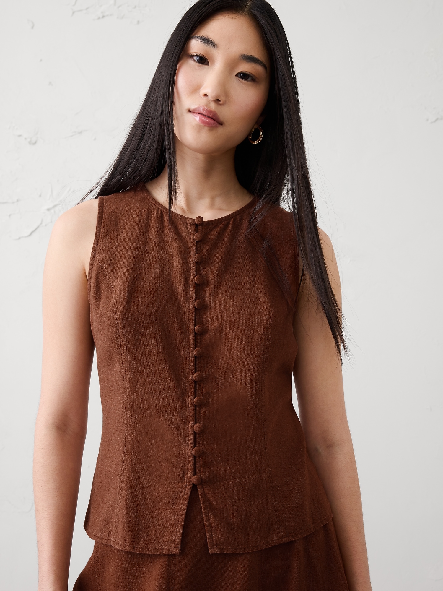 Linen-Rayon Tie-Back Top