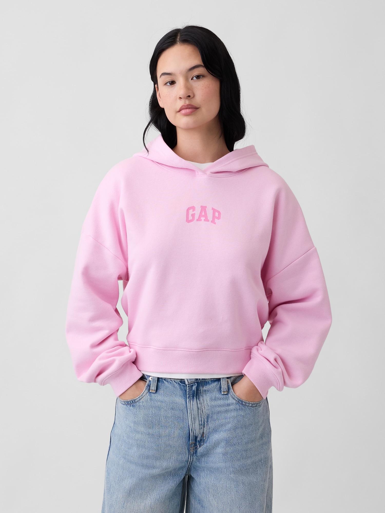 Relaxed Gap Mini-Logo Cropped Hoodie