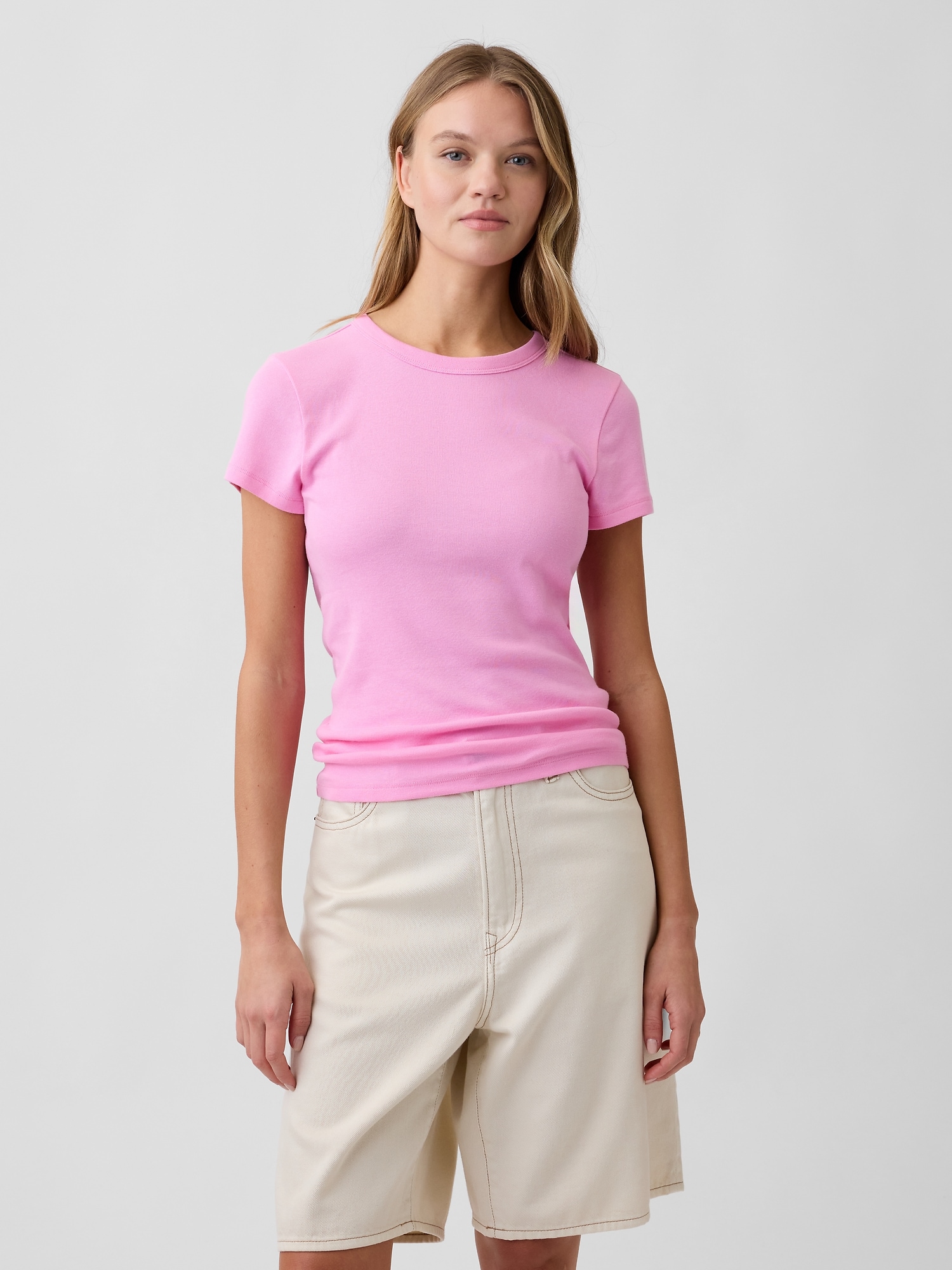 Modern Ribbed Crewneck T-Shirt