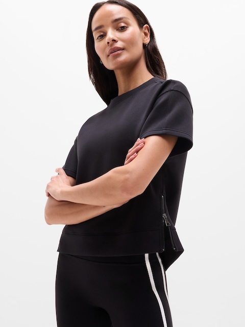 Form Knit Sweatshirt Tee