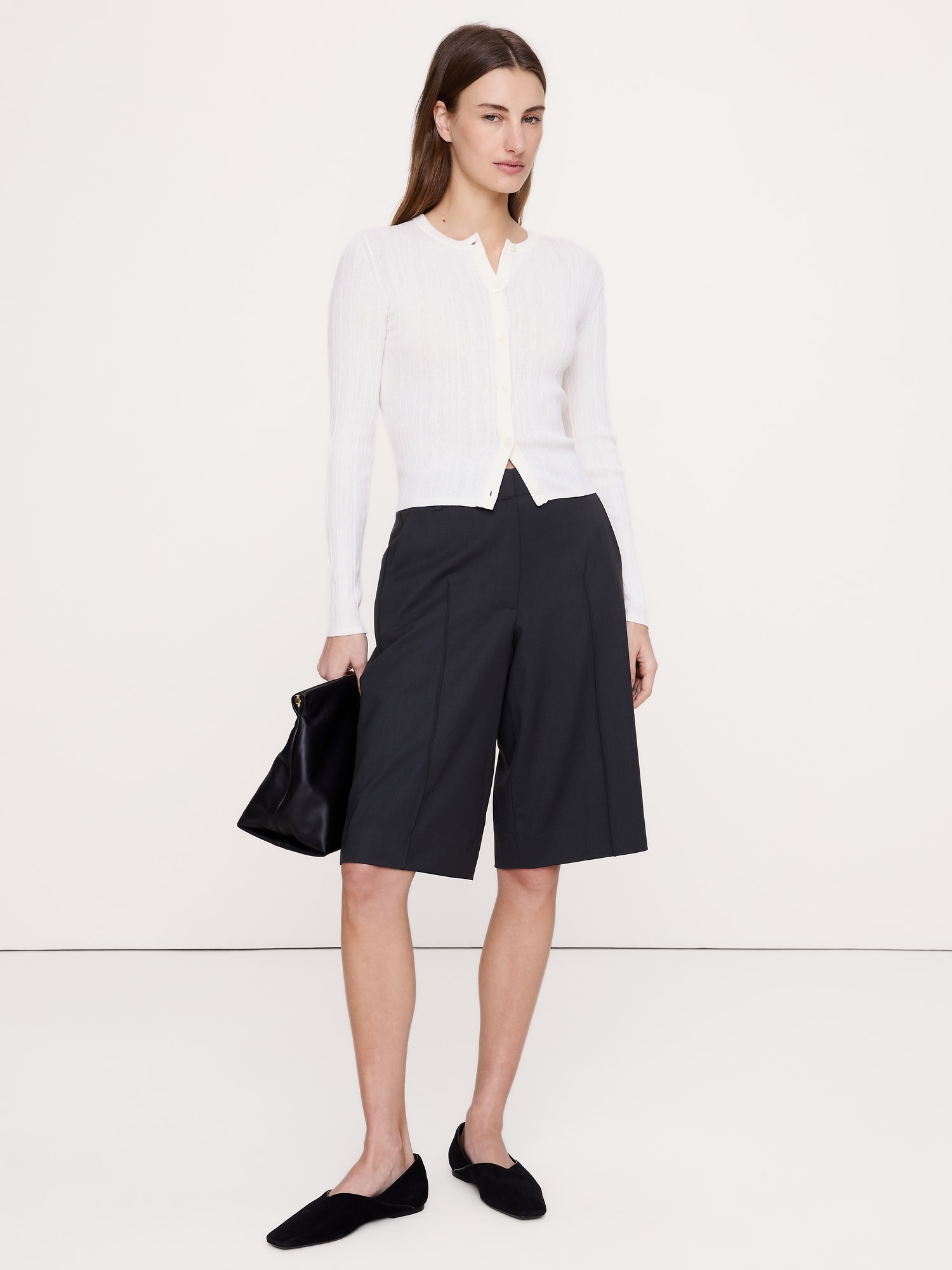 BERMUDA TAILLE HAUTE EN LAINE ITALIENNE